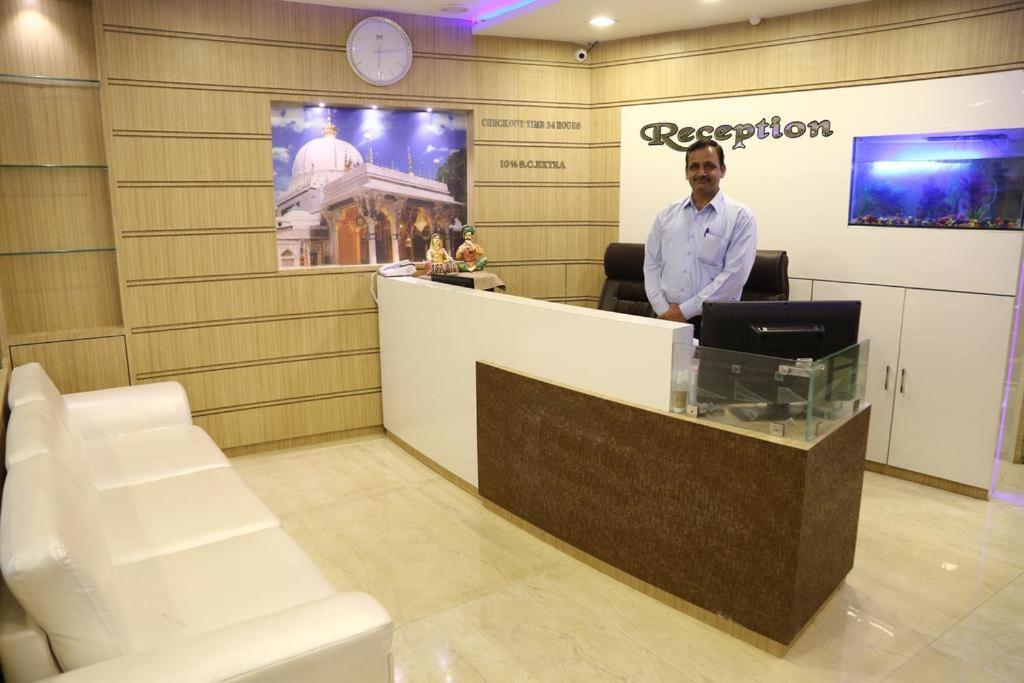 Kingsway Hotel And Restaurant Ajmer Dargah 350 Meter Экстерьер фото